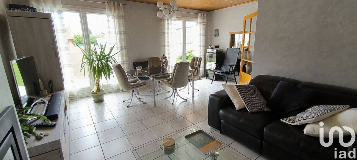 Photo 1 - Maison à ESCAUTPONT