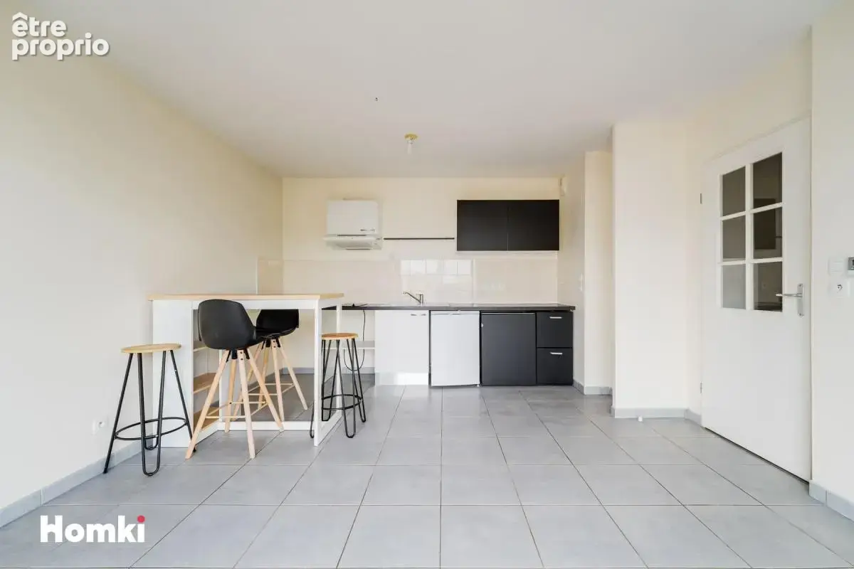 Appartement T3 de 59 m² à Toulouse 31400, Rue du Colonel Pierre - Henri Clostermann - photo 3