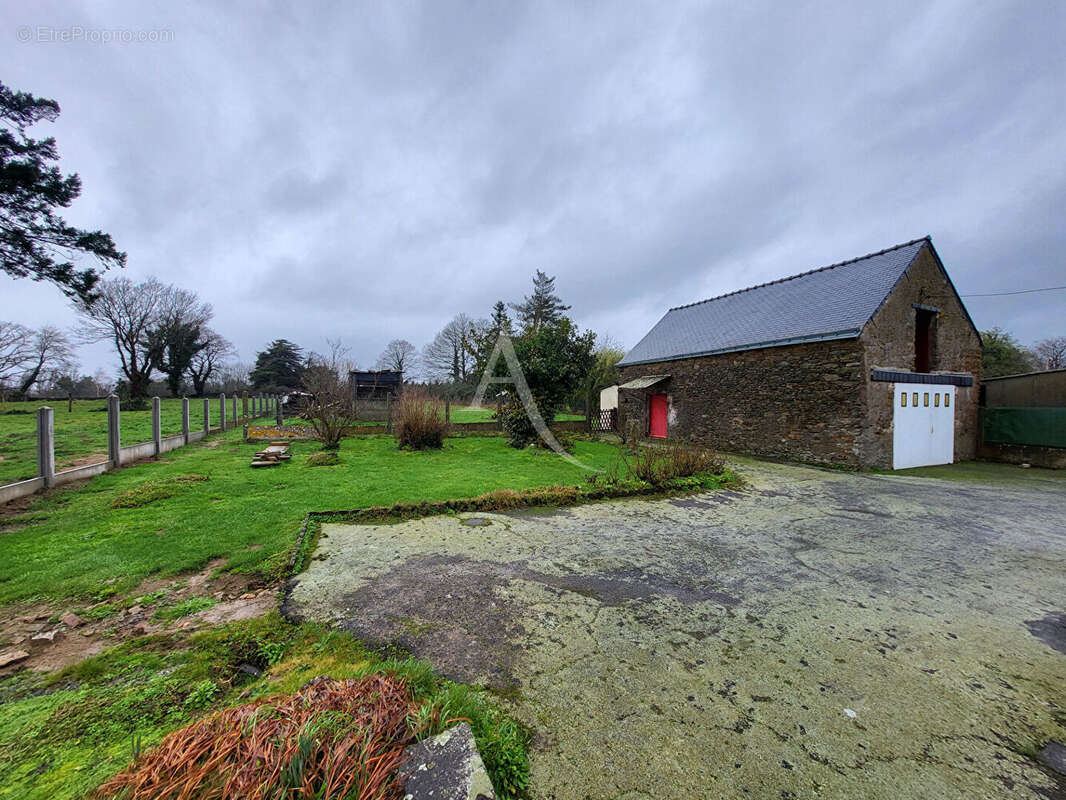 Maison à PONTCHATEAU
