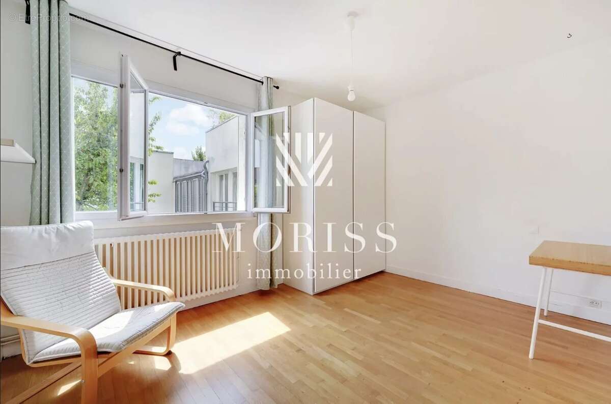 Appartement à LEVALLOIS-PERRET