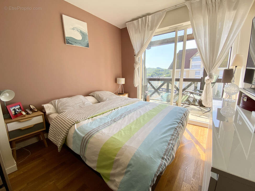 Appartement à DIVES-SUR-MER