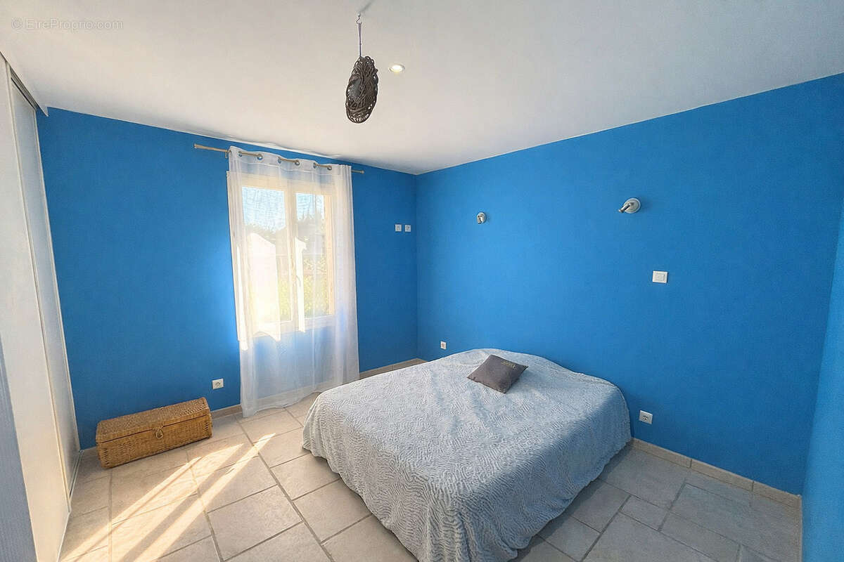 Maison à SAINT-MARCEL-LES-SAUZET