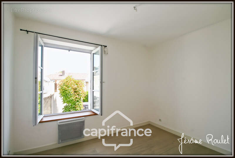 Appartement à NEUVILLE-DE-POITOU