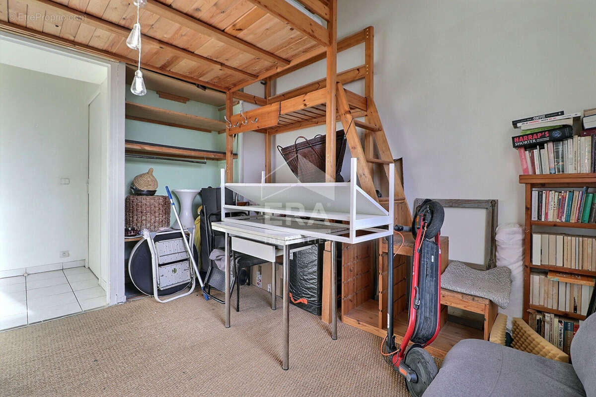 Appartement à LA COURNEUVE