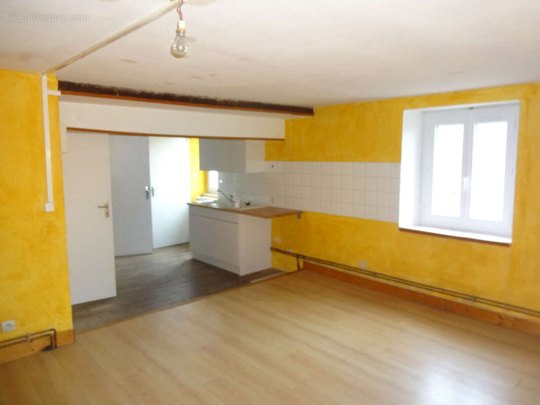 Appartement à LE DORAT