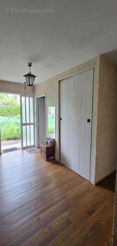 Maison à vendre 5 pièces CONDAT SUR VIENNE (87) - photo 3