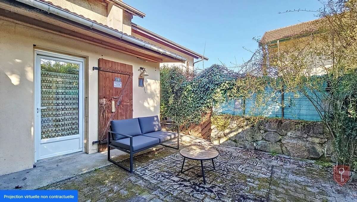 Maison à CRANVES-SALES