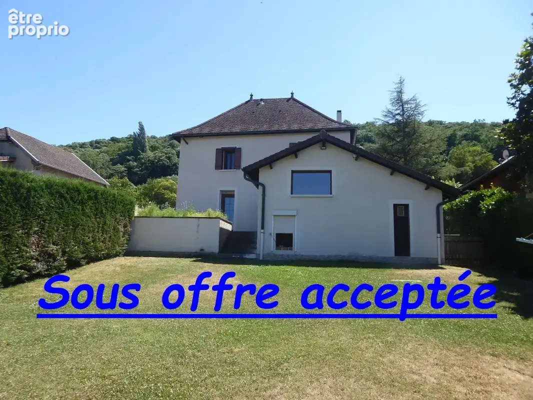 Photo Maison à Salagnon au prix de 334 000€