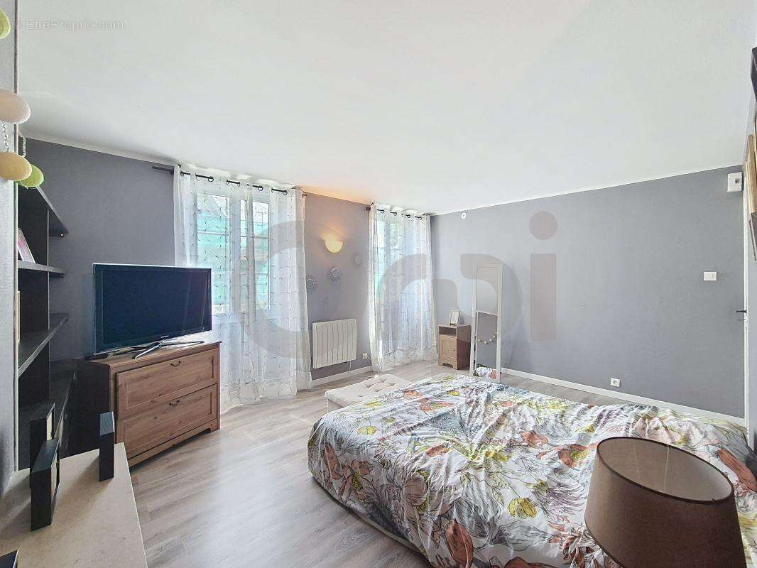 Appartement à TERRASSON-LAVILLEDIEU