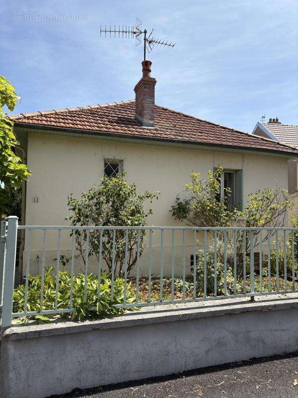 Maison 66 m² à Perrigny-Les-Dijon  - photo 1