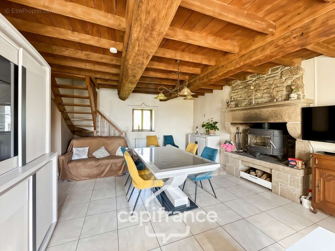 Maison de 5 pièces, 145m² et 67795 m² de terrain - photo 9