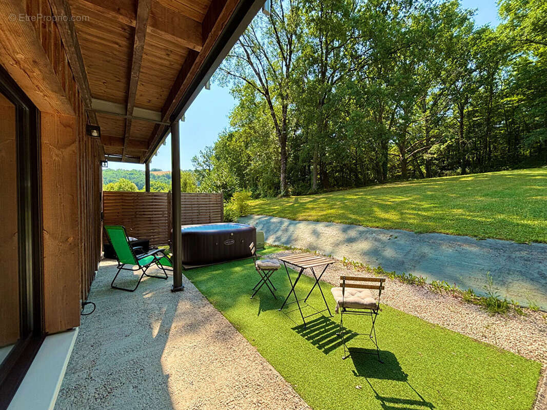 Maison contemporaine plain-pied 5 chambres 153.53 m2 - photo 3
