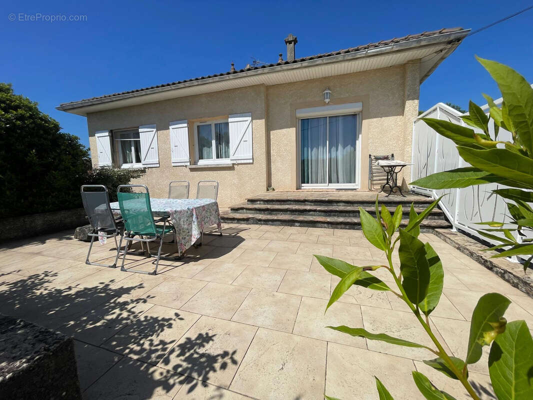 Maison à CHANAS
