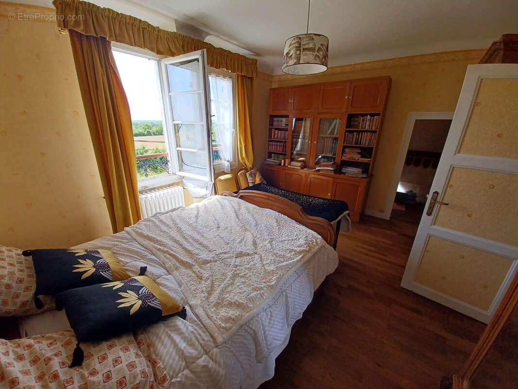 Maison à LA CHARITE-SUR-LOIRE