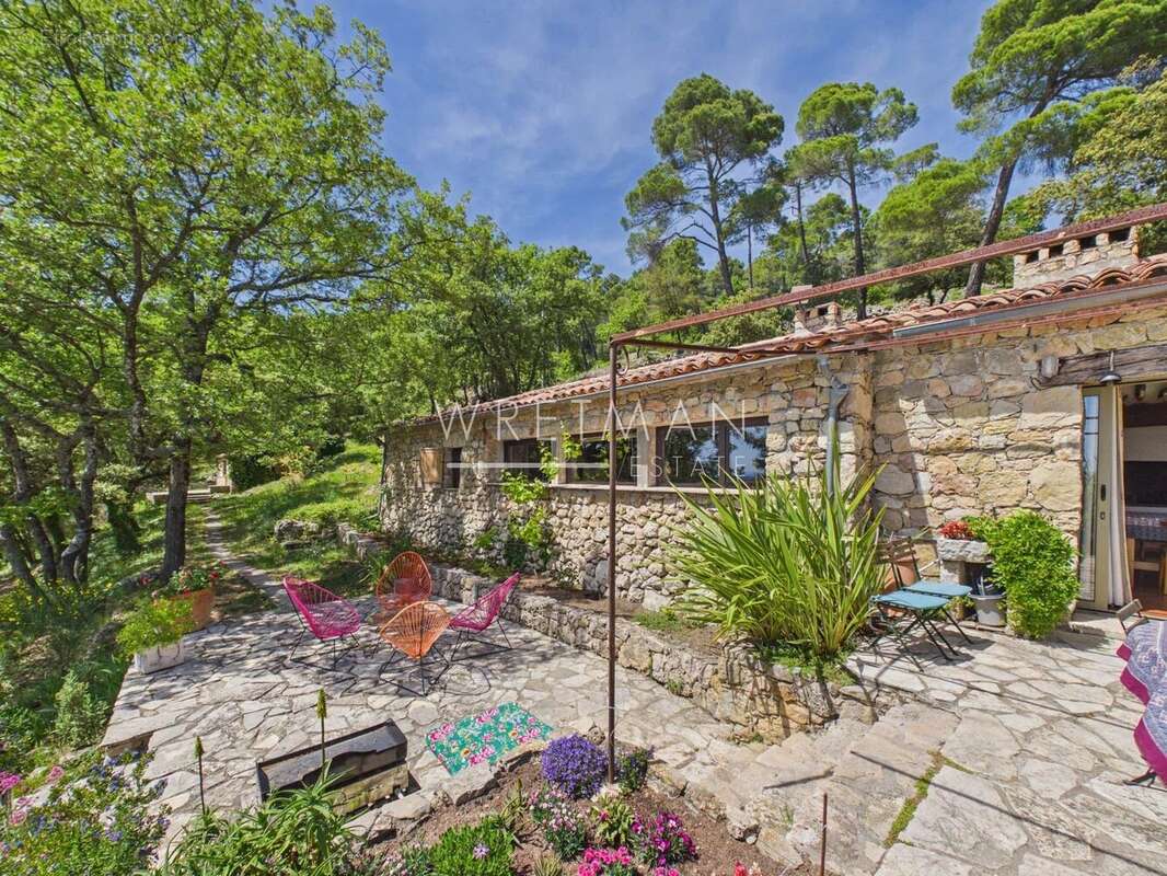 Maison à CALLAS