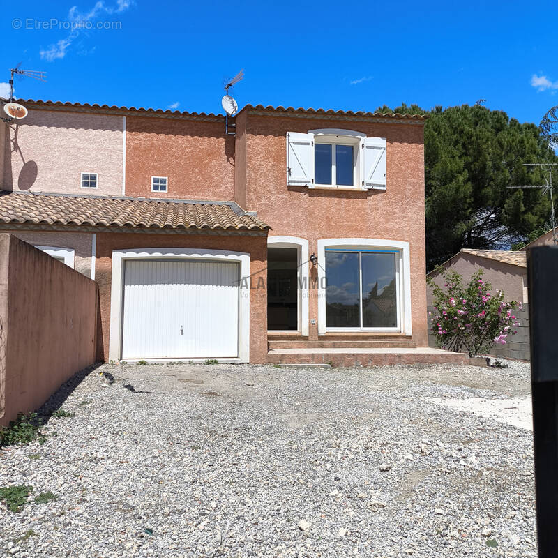 Maison à CONILHAC-CORBIERES