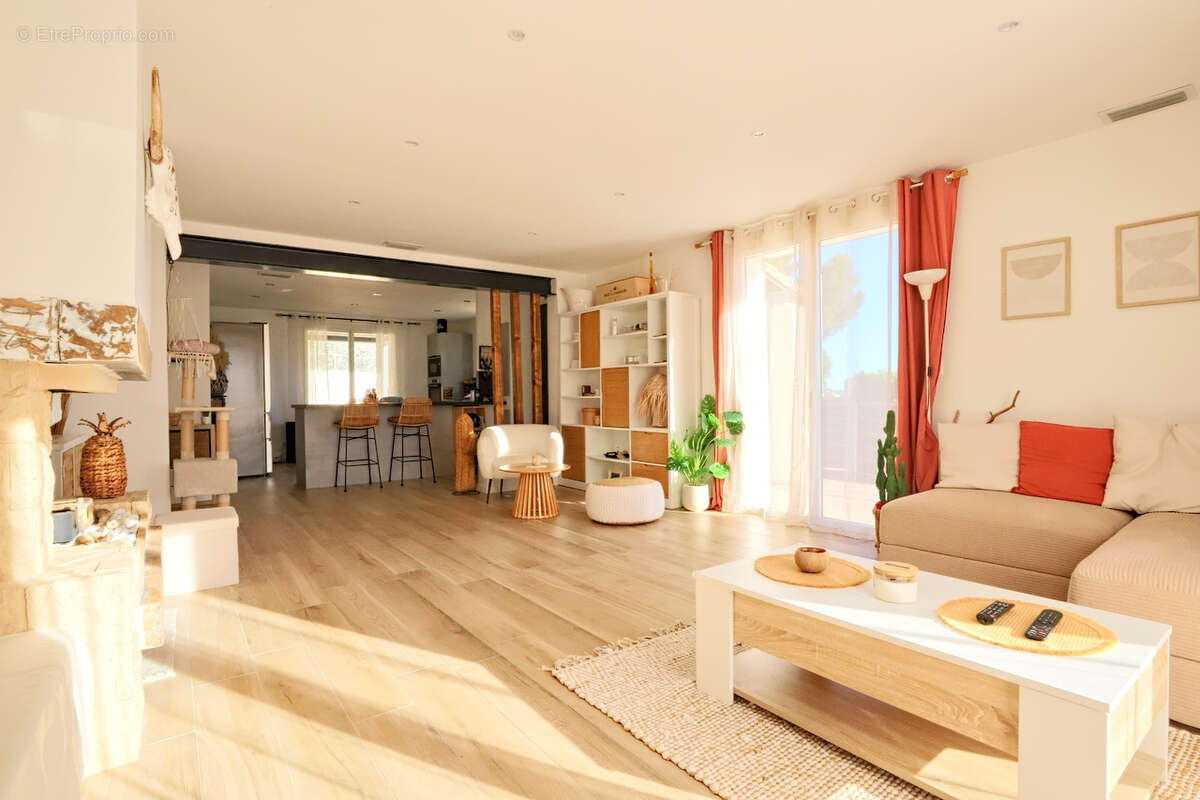 Maison à LA VALETTE-DU-VAR