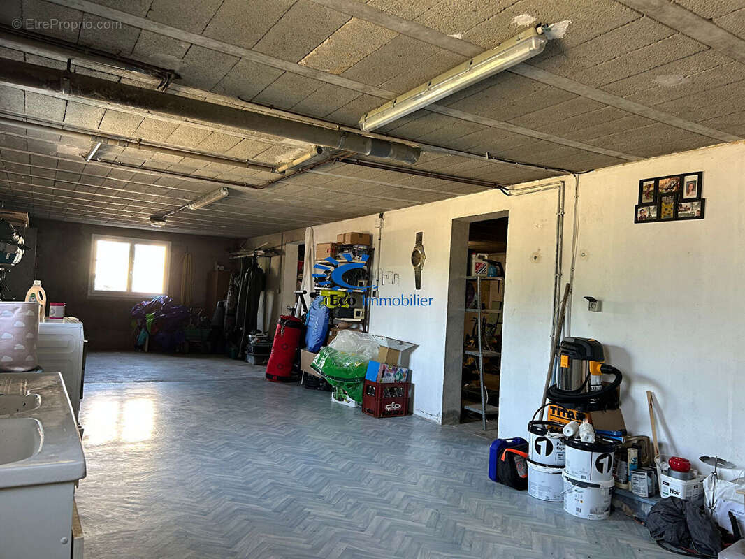 Maison à SAINT-JEAN-DE-LIVERSAY