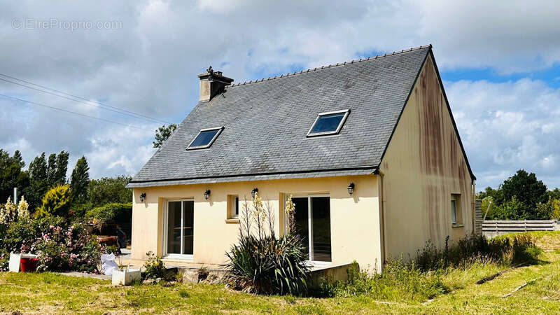Maison à CROZON