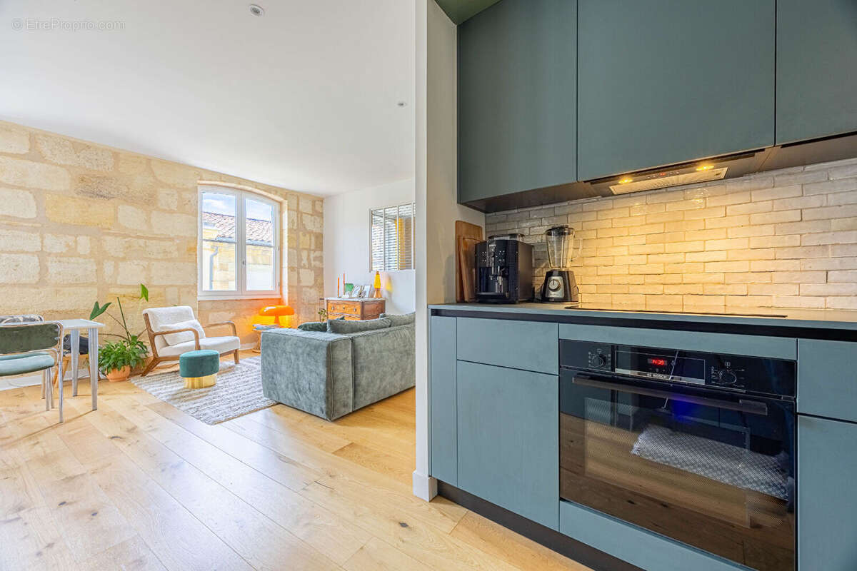 Appartement à BORDEAUX