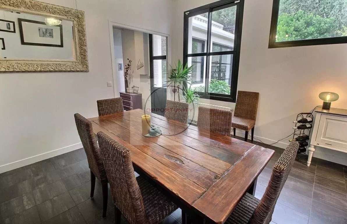 Maison 153 m² à Montreuil  - photo 7