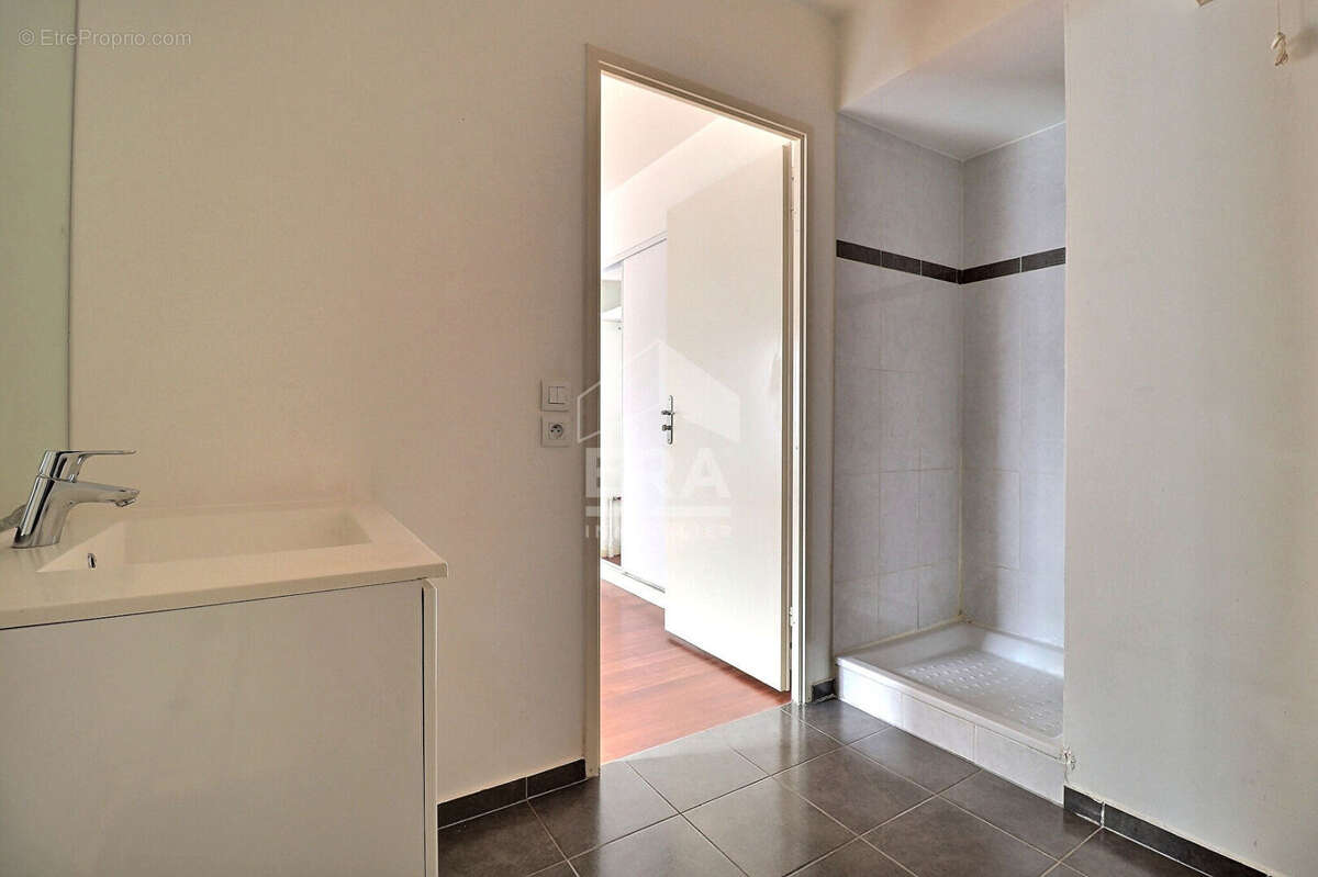 Appartement à SAINT-DENIS