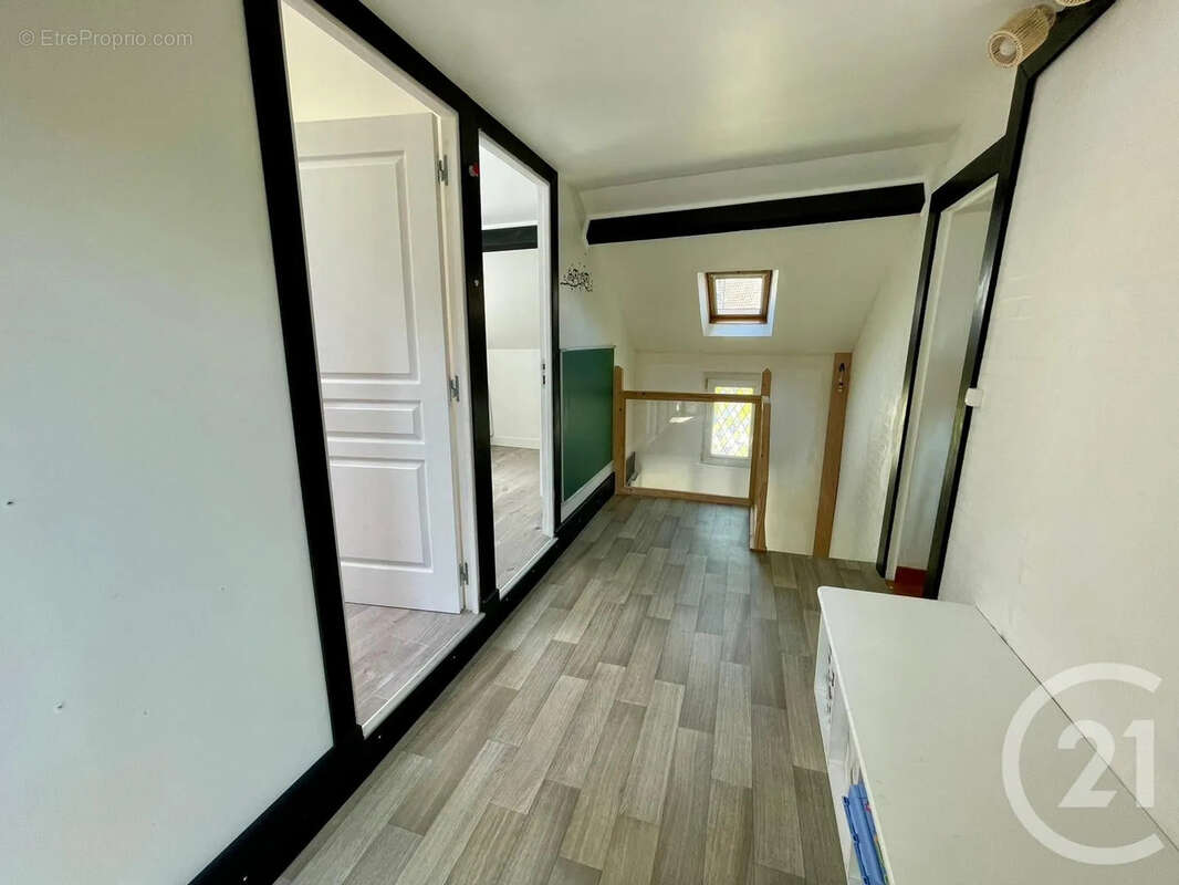 Maison 145 m² à Nantouillet  - photo 6