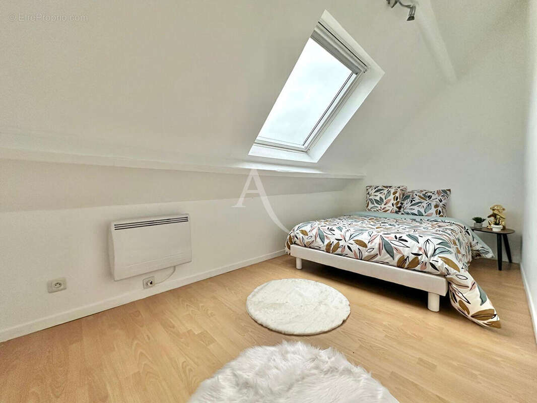 Maison à COUILLY-PONT-AUX-DAMES