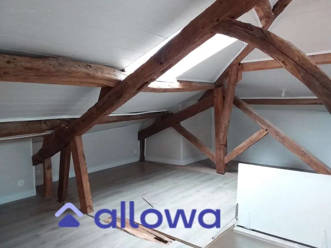 Appartement à SABLONS