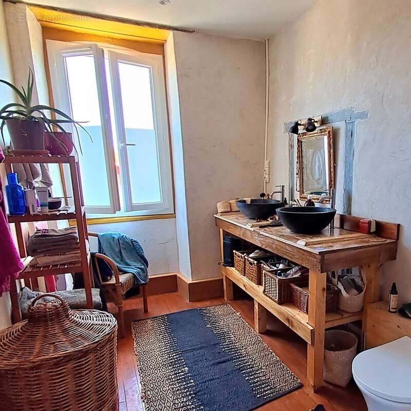 Maison à LA BASTIDE-CLAIRENCE