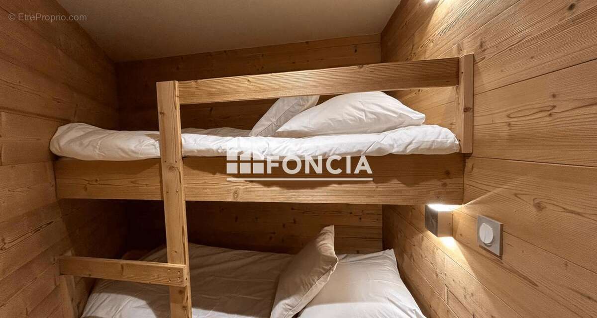 Appartement à LES ALLUES