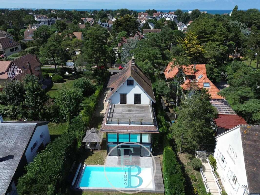 MAISON - T9 - 217m2 - photo 24