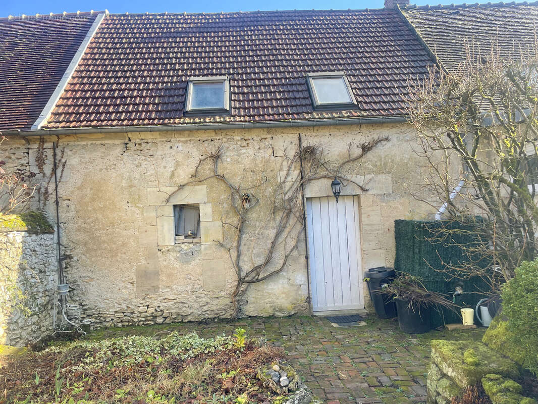 Maison à NOAILLES