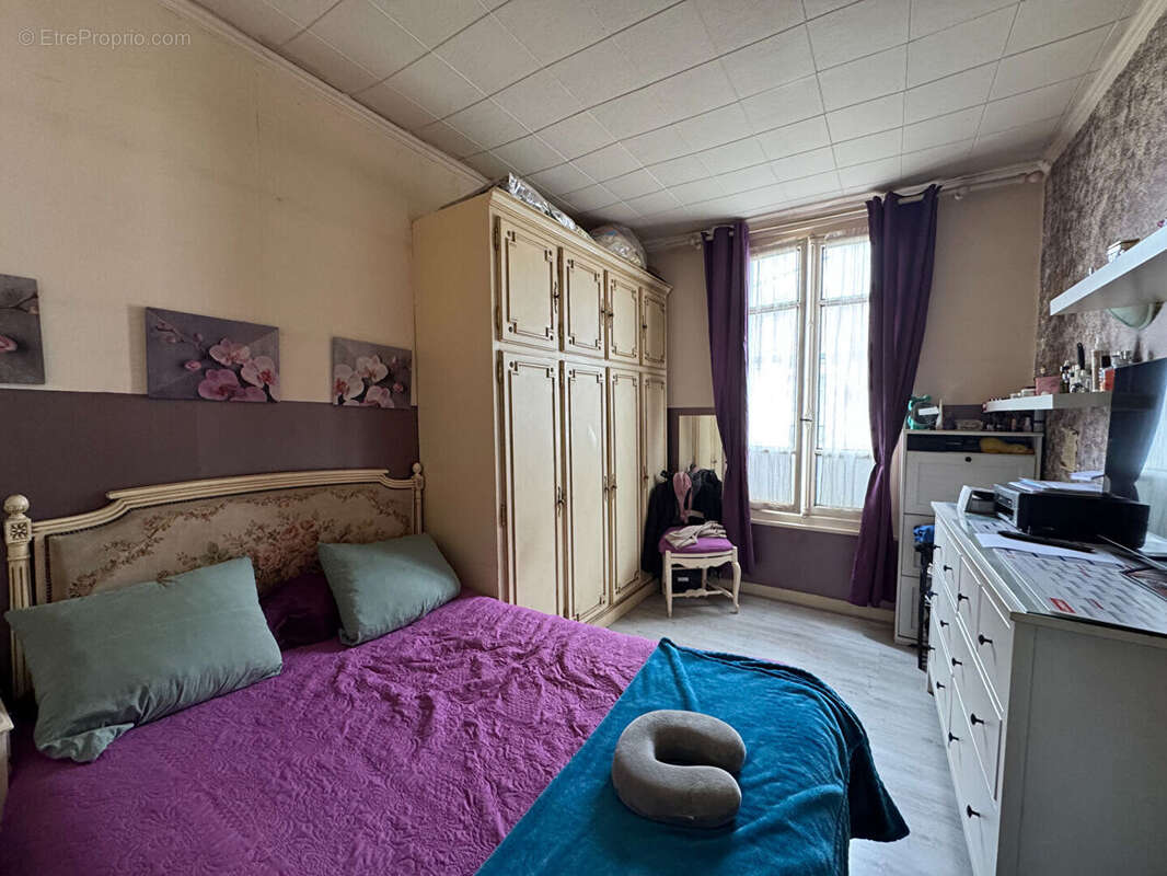 Appartement à AUBERVILLIERS