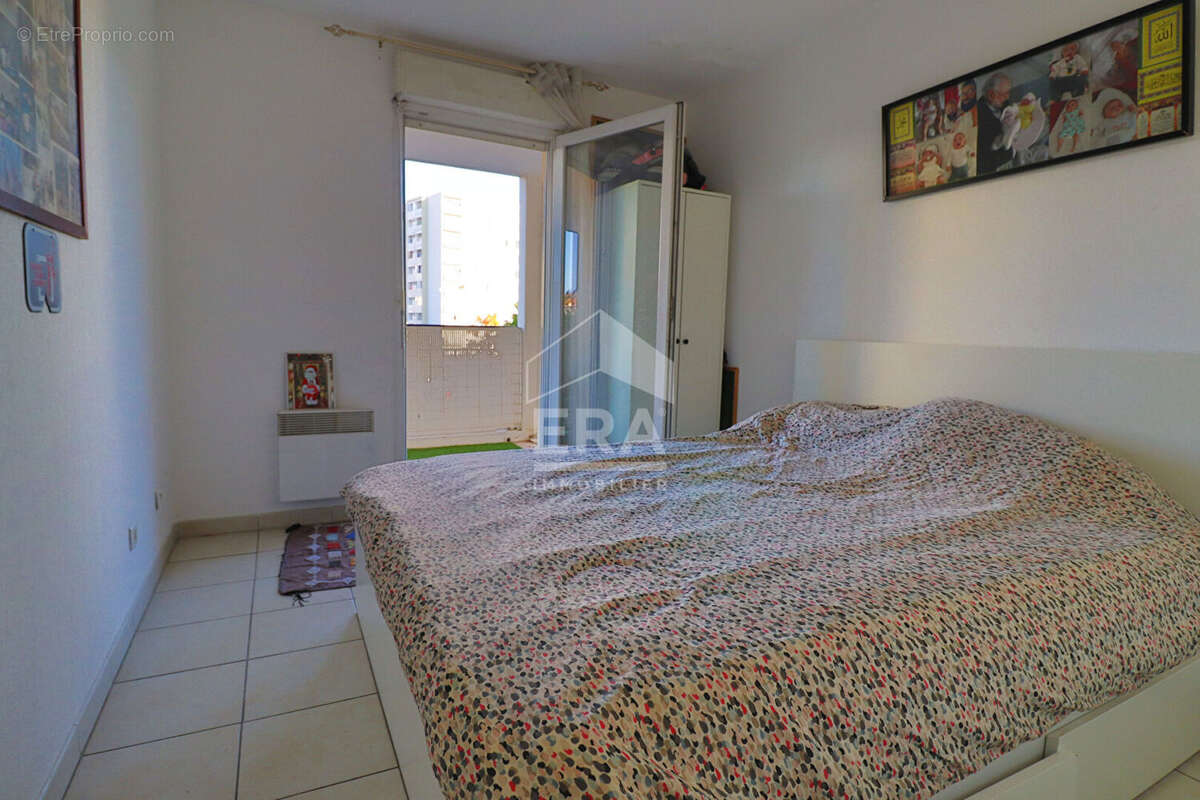 Appartement à MARSEILLE-11E