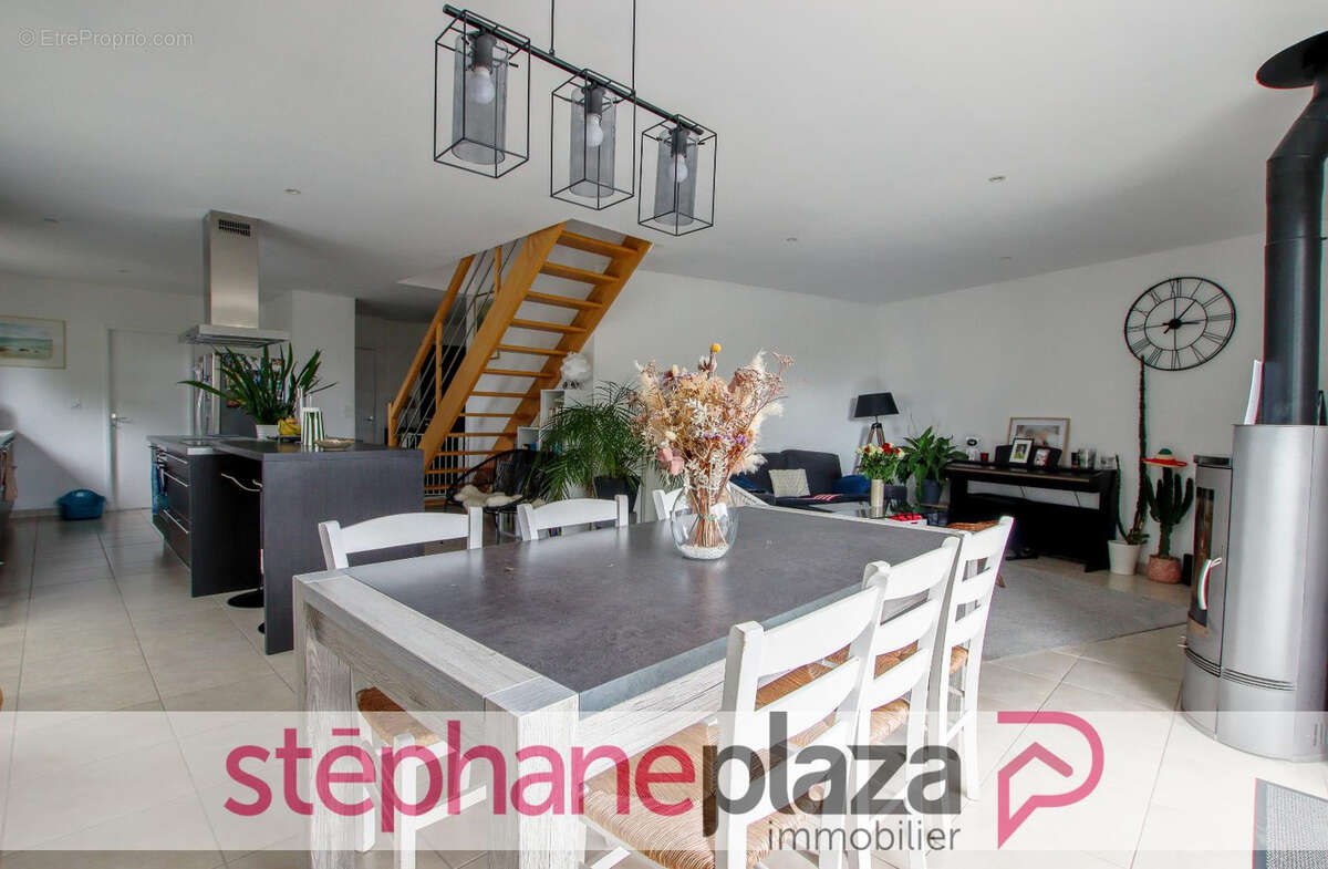 Maison à CHATEAUBOURG