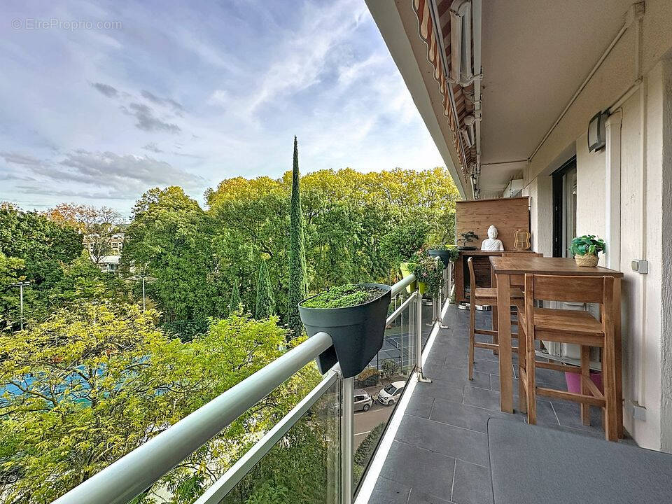 Appartement à AIX-EN-PROVENCE