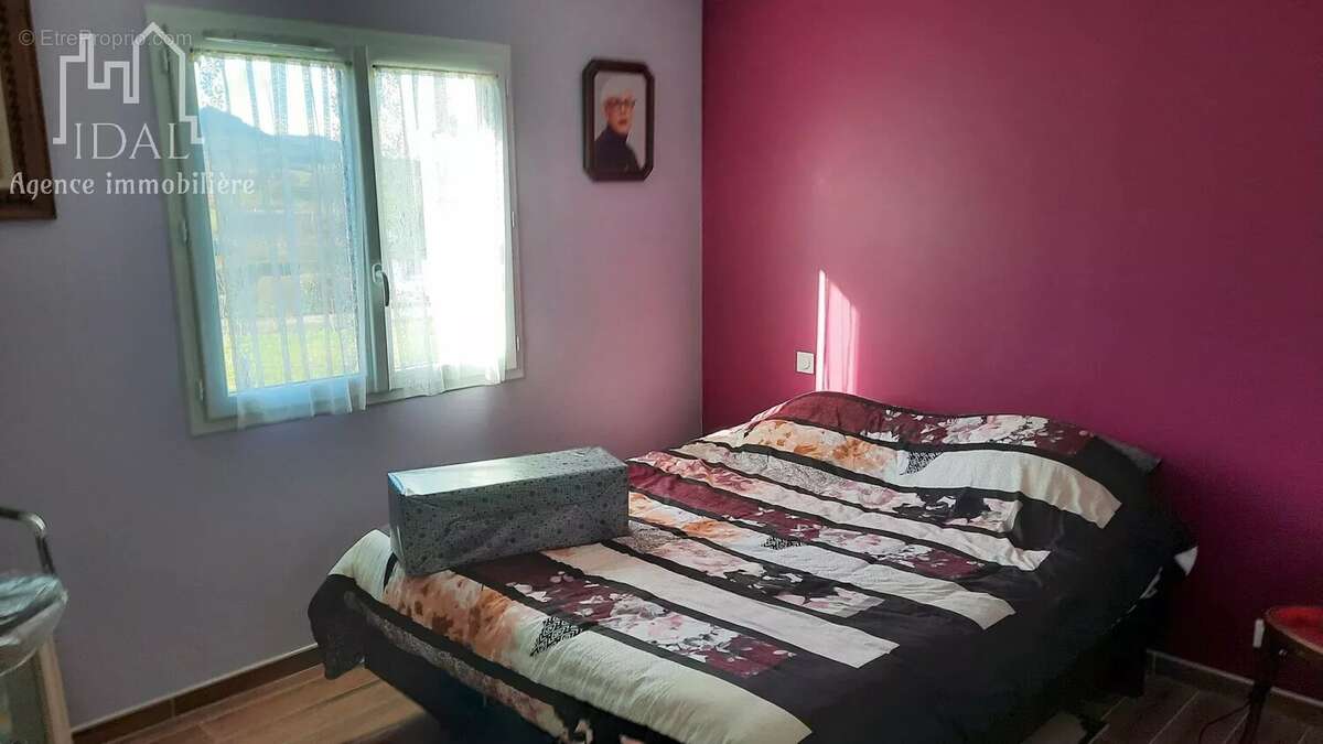 Maison à SAINT-LAURENT-D'OLT