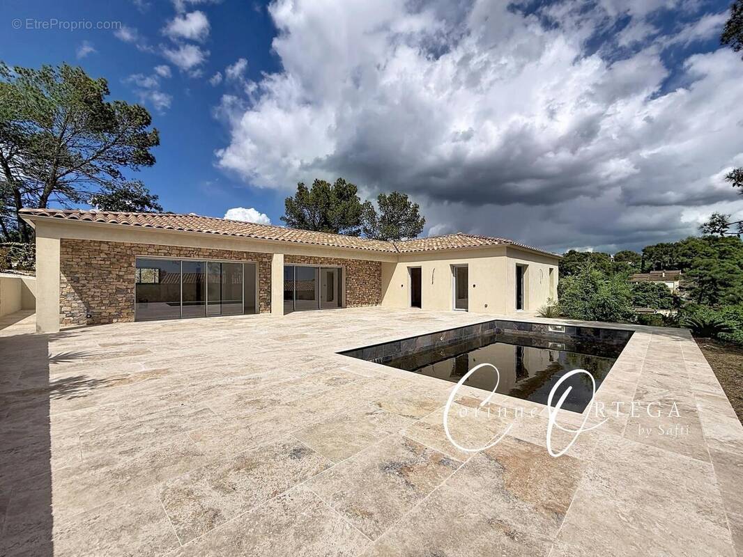 Photo 1 - Maison à NIMES