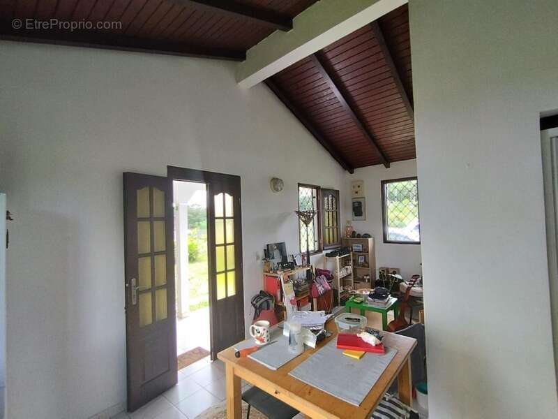 Maison à PETIT-BOURG