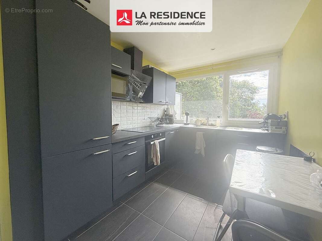 Appartement 77 m² à Velizy-Villacoublay  - photo 5