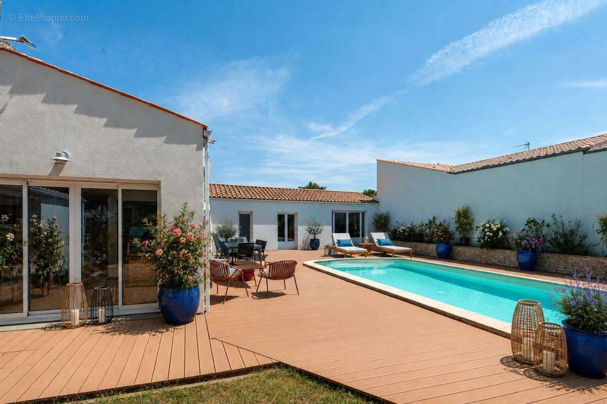 Maison à NIEUL-SUR-MER