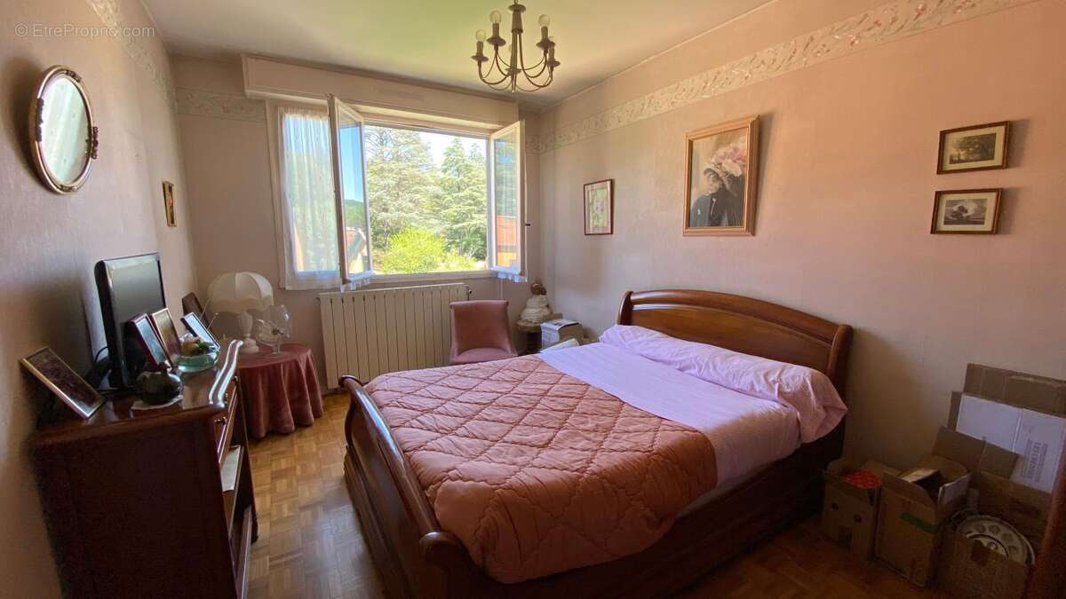Appartement à FONTAINES-SUR-SAONE