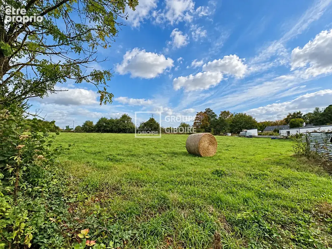 Photo Terrain à Saint-Guyomard au prix de 103 880€