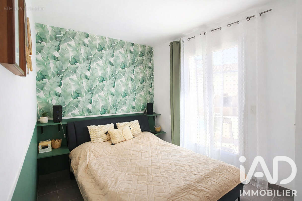 Maison 128 m² à Saint-Rogatien  - photo 9