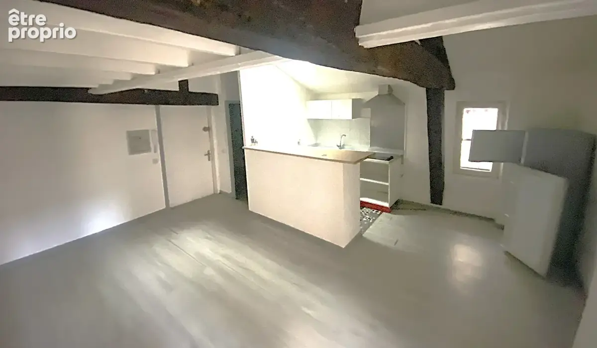 Périgueux historique Appartement T2 place de la clautre - photo 7