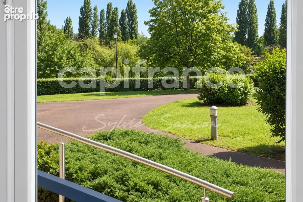 Mantes-la-Jolie – Appartement T3 traversant de 61 m² avec parking, cave et séchoir - photo 5