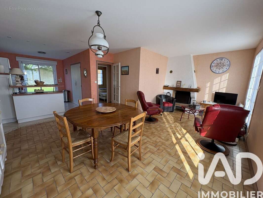 Photo 2 - Maison à SAINT-HILAIRE-DE-RIEZ