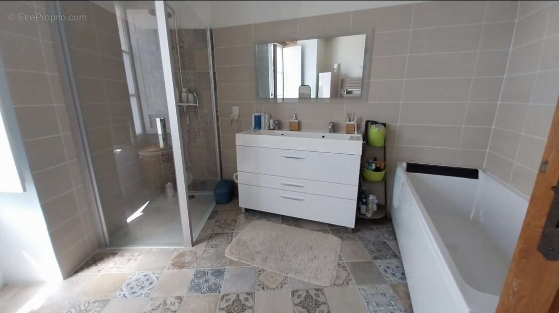 Maison à CHANCELADE