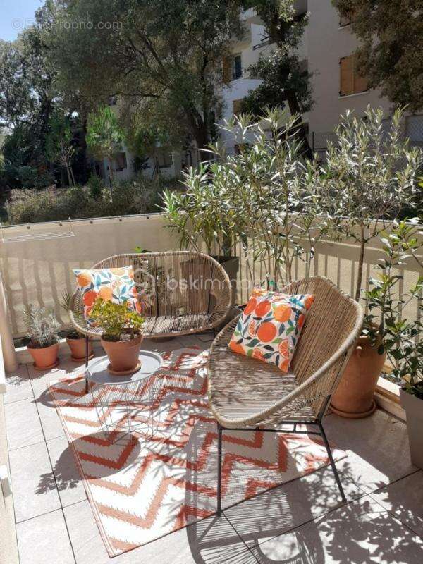 Appartement à LE MUY